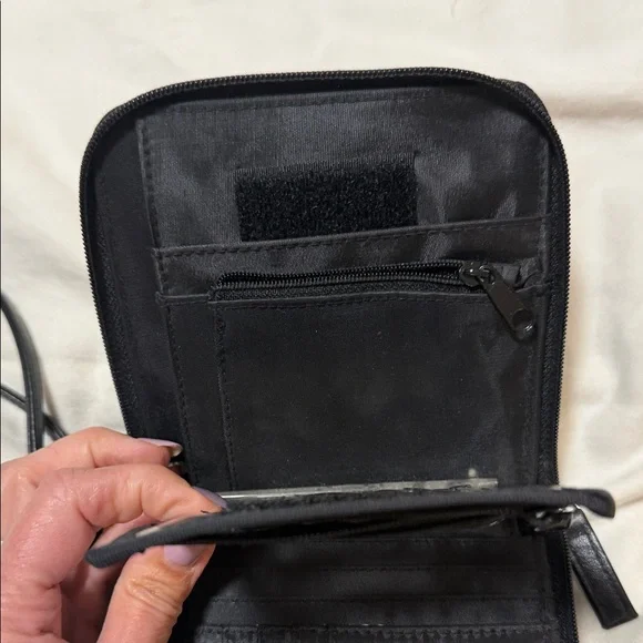 1980s Compact Studded Crossbody Bag - Picture 8 of 16